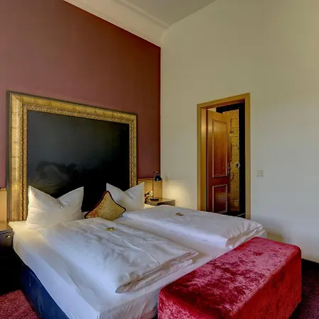 Hotel Klostergasthof Raitenhaslach 4*