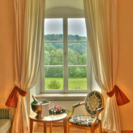 Klostergasthof Raitenhaslach Hotel Burghausen