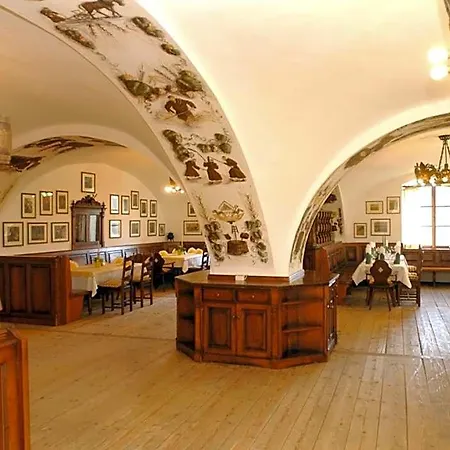 Klostergasthof Raitenhaslach 4*