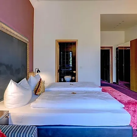 Klostergasthof Raitenhaslach 4*