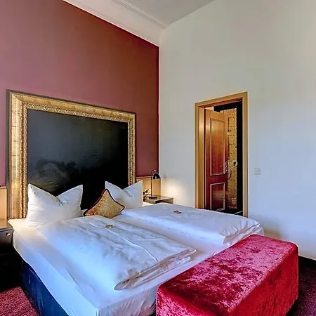 Klostergasthof Raitenhaslach Hotel 4*