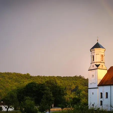 Klostergasthof Raitenhaslach 4*